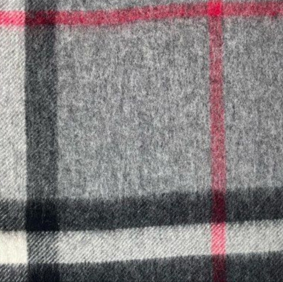 Burberry Made In Scothland CASHMERE - Picture 4 of 12